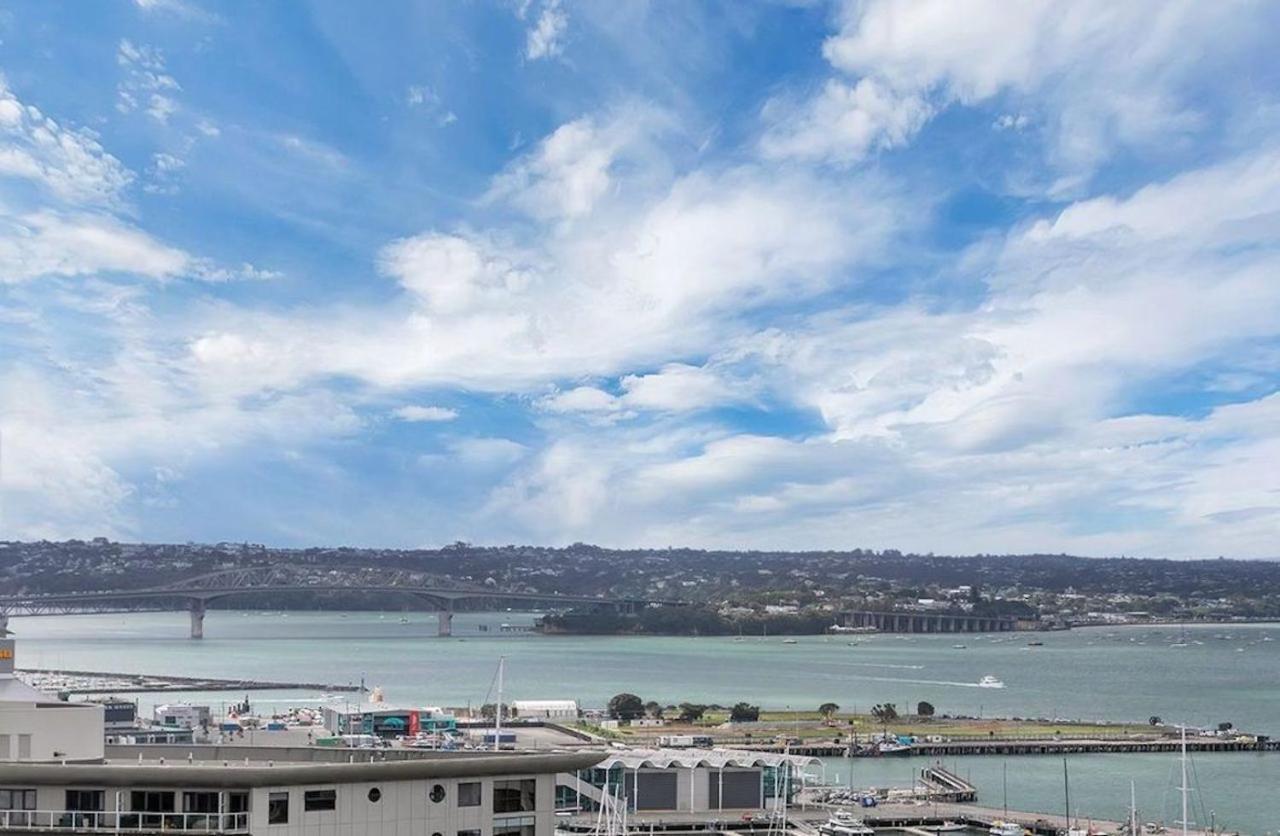 Magnificent Skytower, Sea, Habour View In Cbd Lägenhet Auckland Exteriör bild